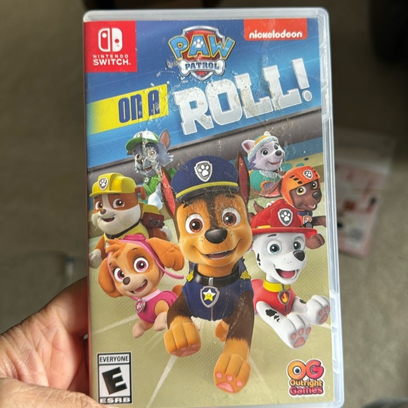 Paw Patrol On a Roll Nintendo Switch Game - Picture 1 of 3
